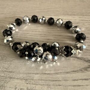 Elegant Black and Silver Beaded Bracelet